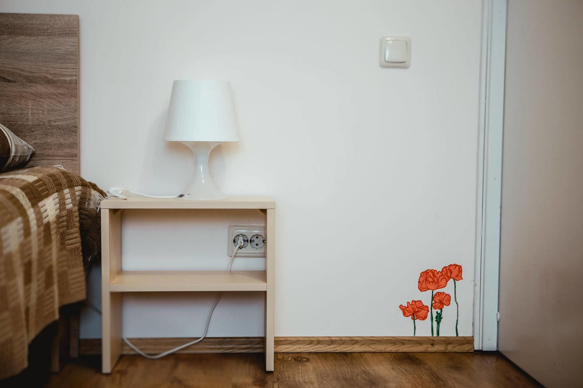 Vilnius Home Bed And Breakfast ภายนอก รูปภาพ